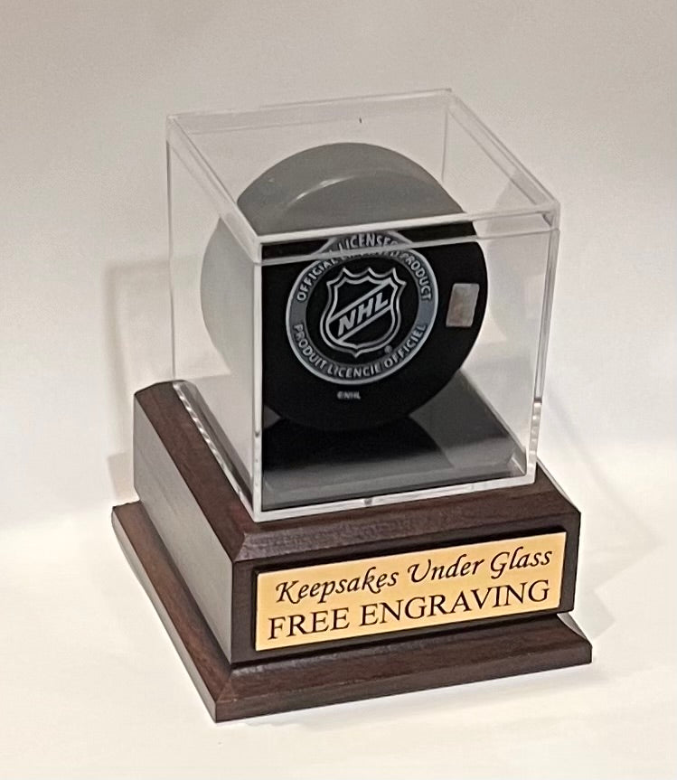 Personalized Hockey Puck Display Case: Acrylic with Engraved Plate